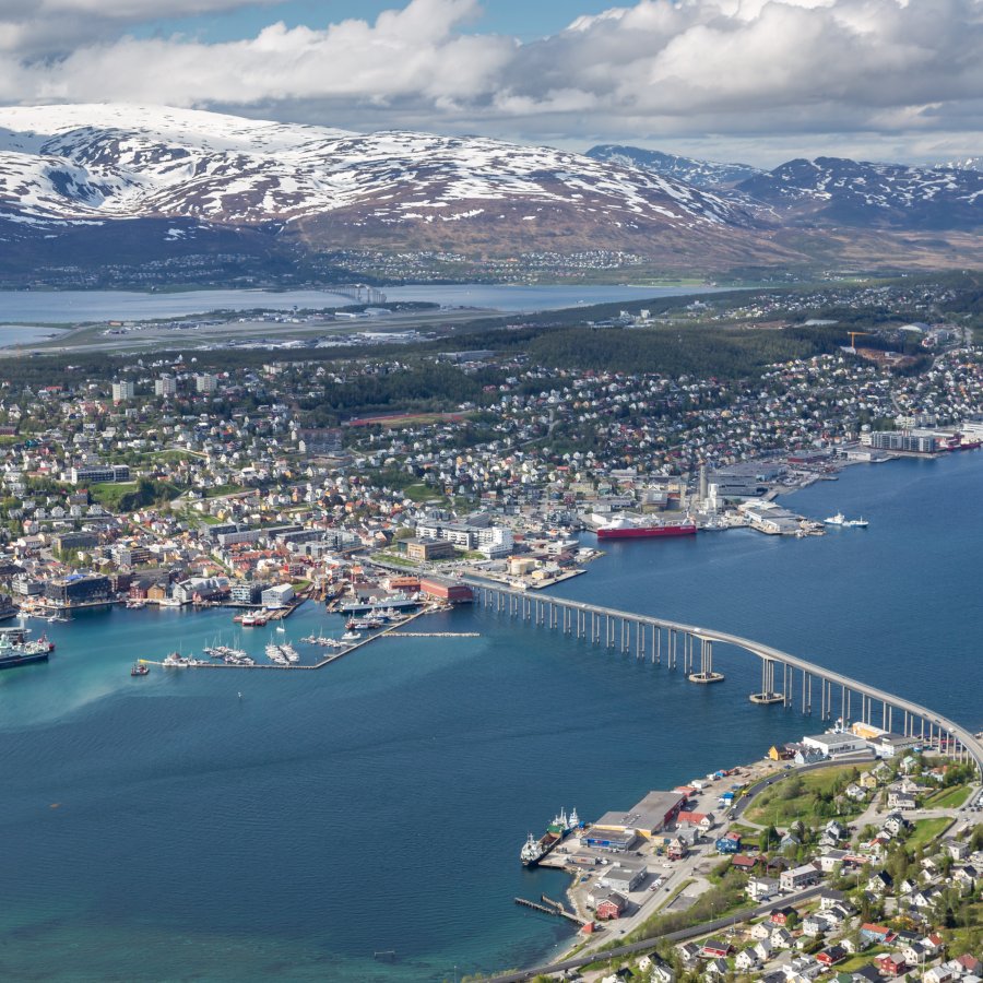 Tromsø sett fra Fjellheisen